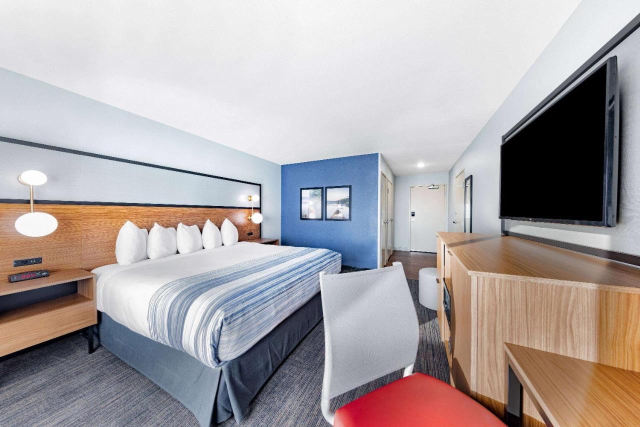 Americinn By Wyndham International Falls Bagian luar foto